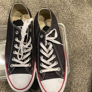 Black heart converse